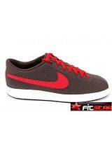 Stylov� obuv zna�ky Nike - klikn�te pro v�t�� n�hled